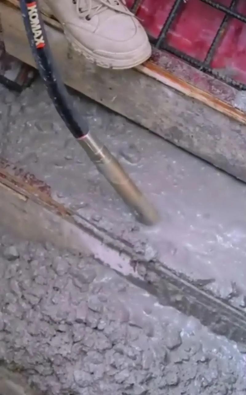 水泥板不用振动棒可以吗？揭秘施工中的关键细节！