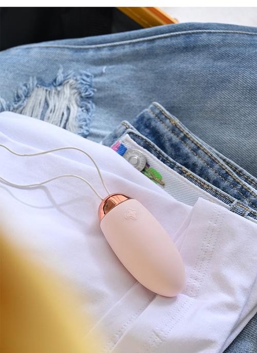 女装跳蛋：时尚与科技的奇妙融合